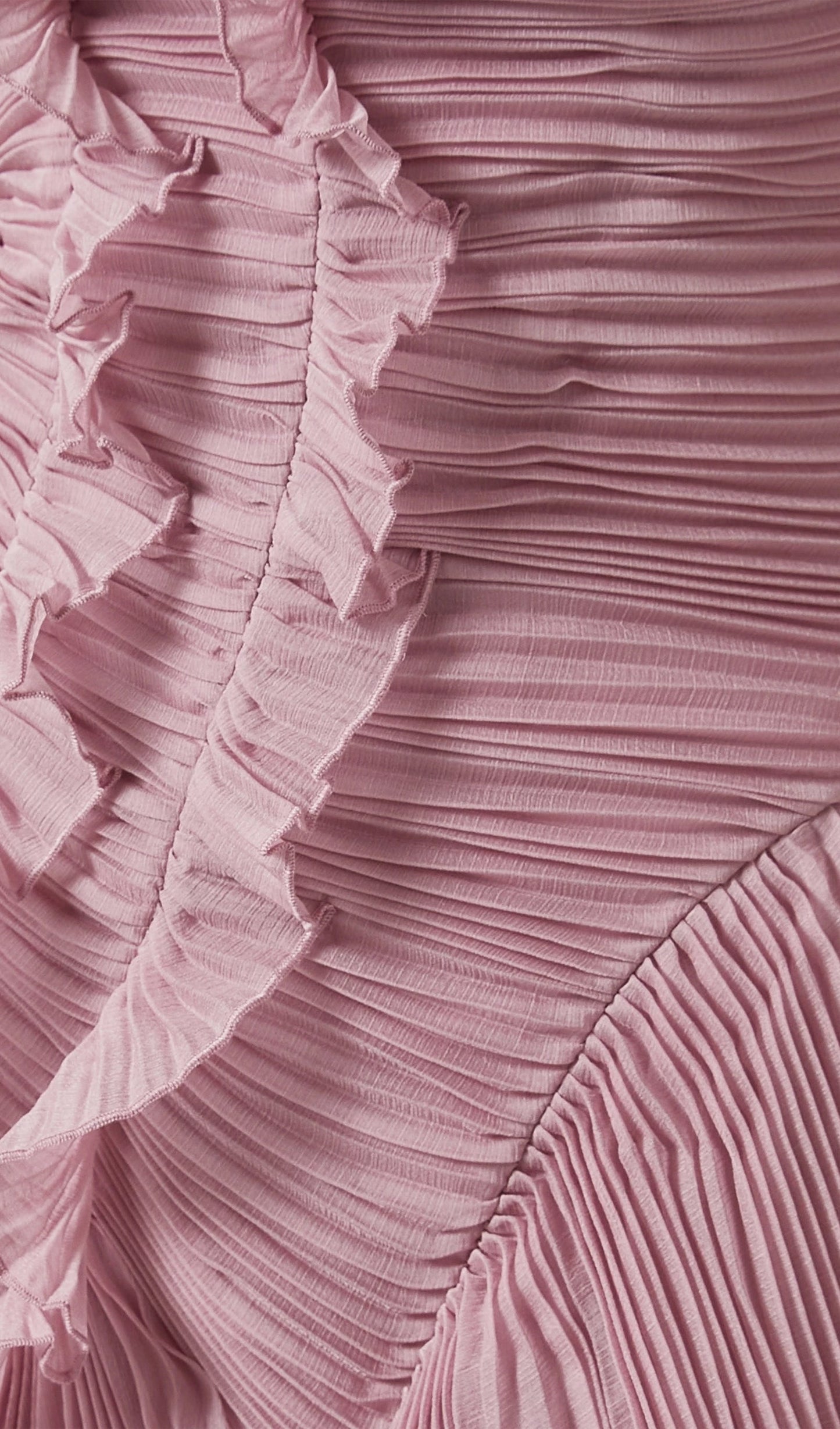 Asymmetry Ruffled Halter Maxi Dress