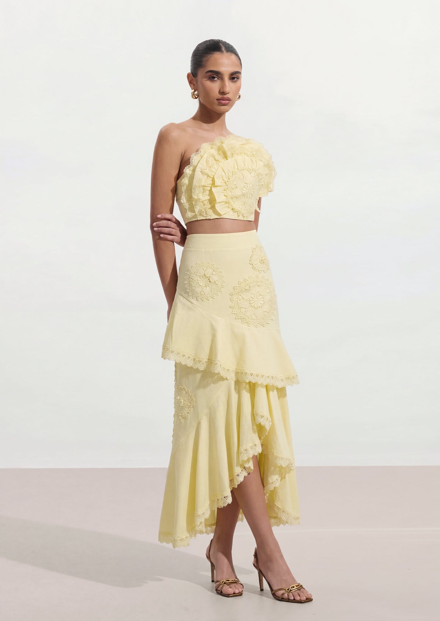 Ailbhe Strapless Flower Skirt Set In Yellow