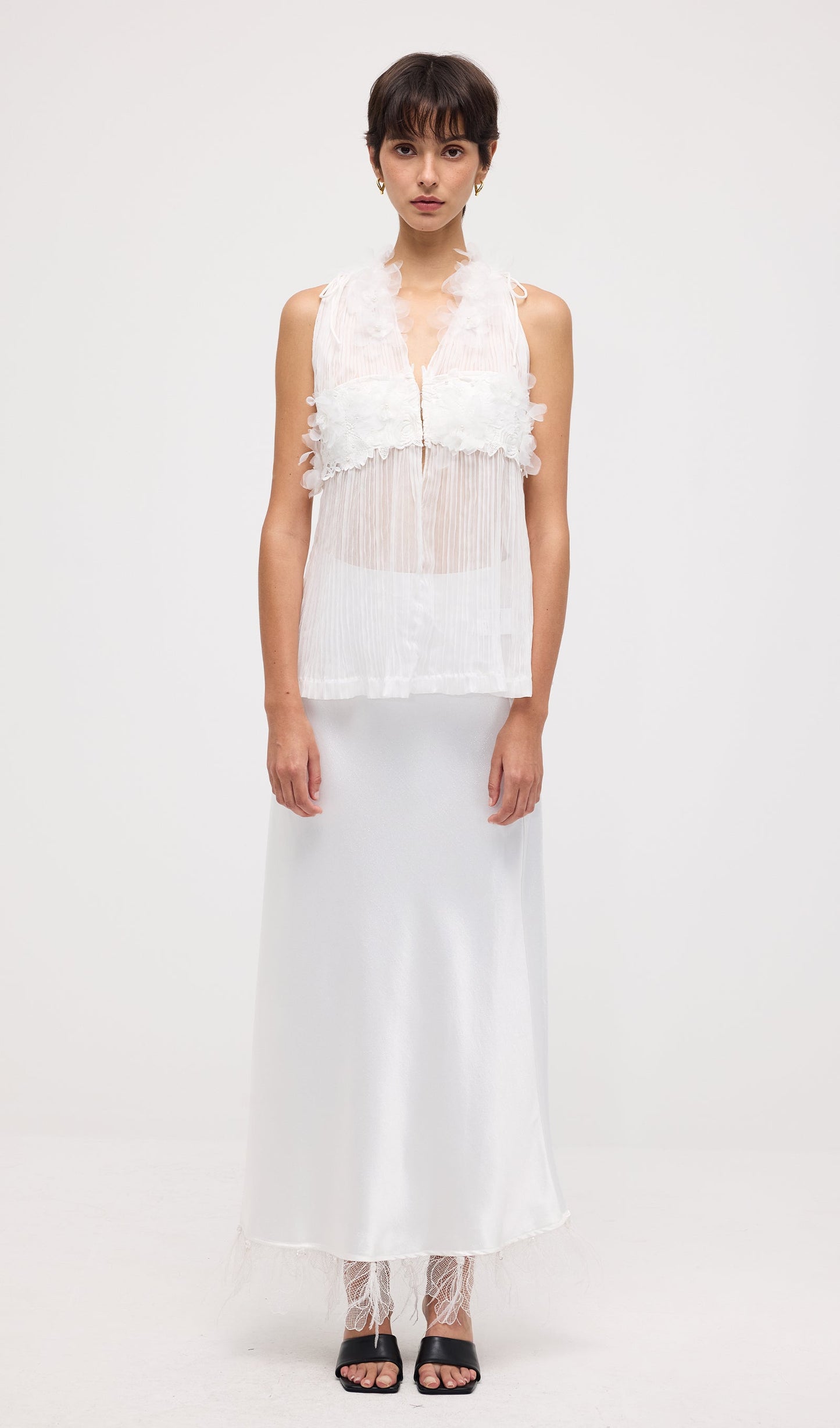 Sleeveless Pleated Embroidered Top