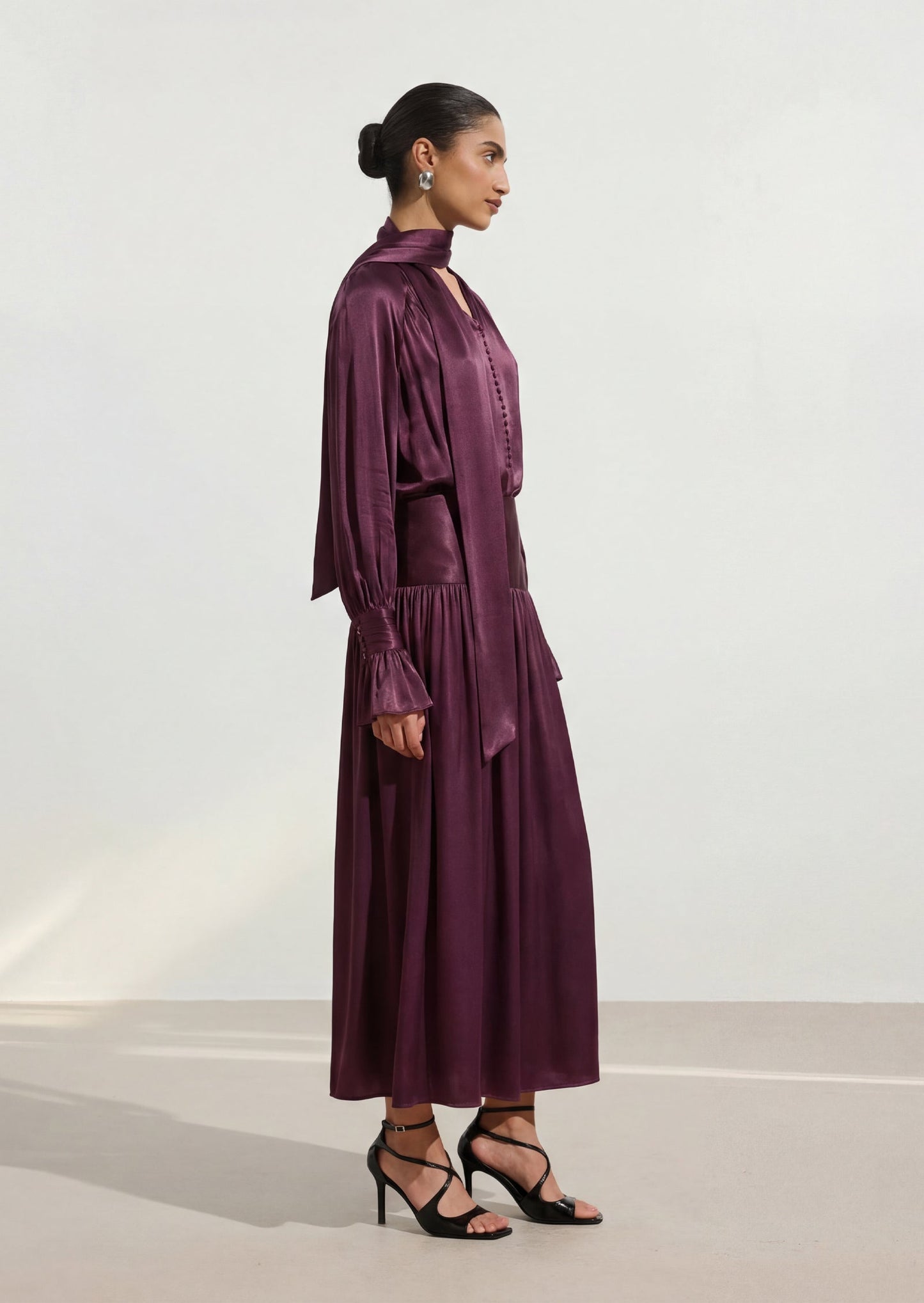Viscose Midi Dress With Matching Ribbon Scarf