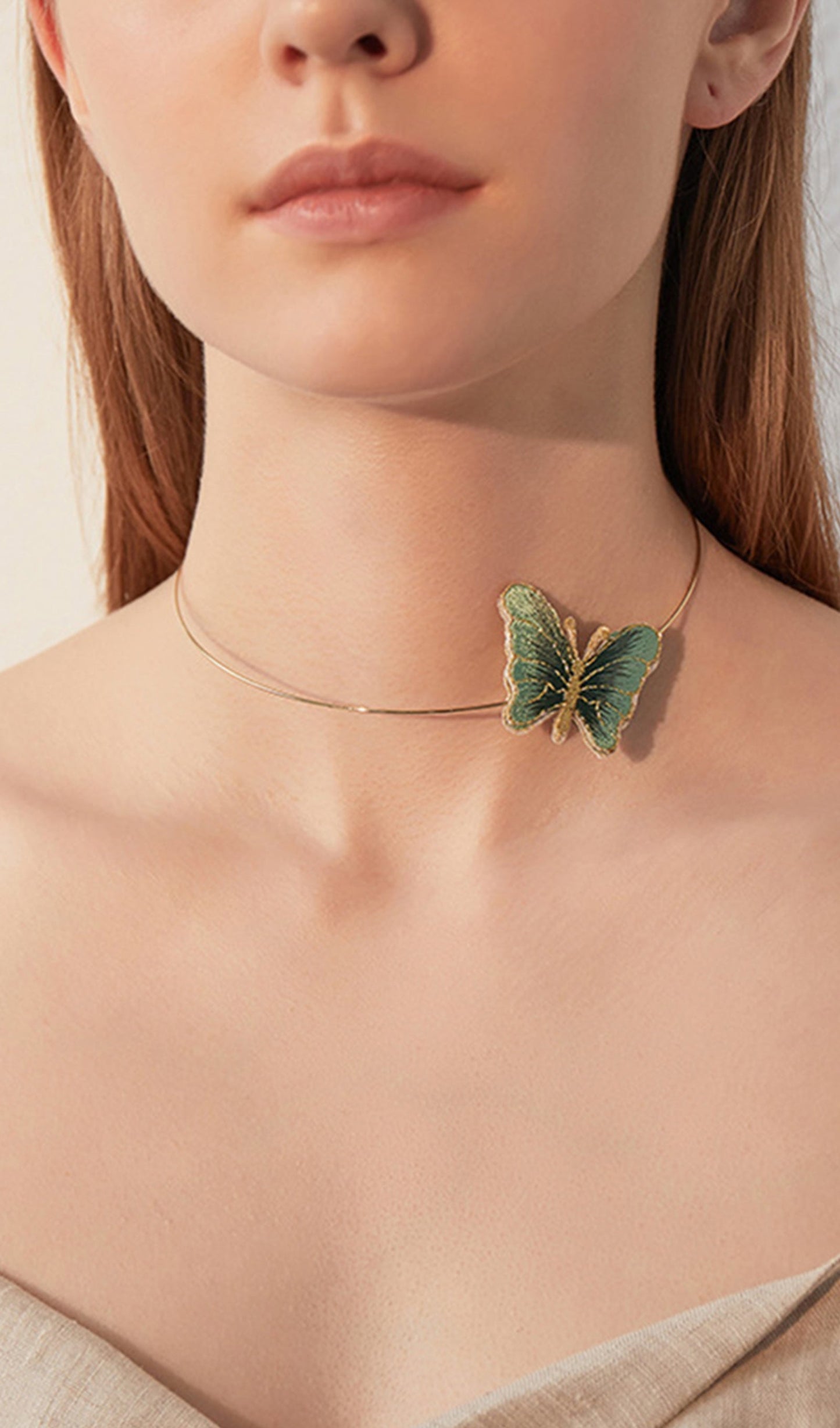 Butterfly Round Choker Necklace
