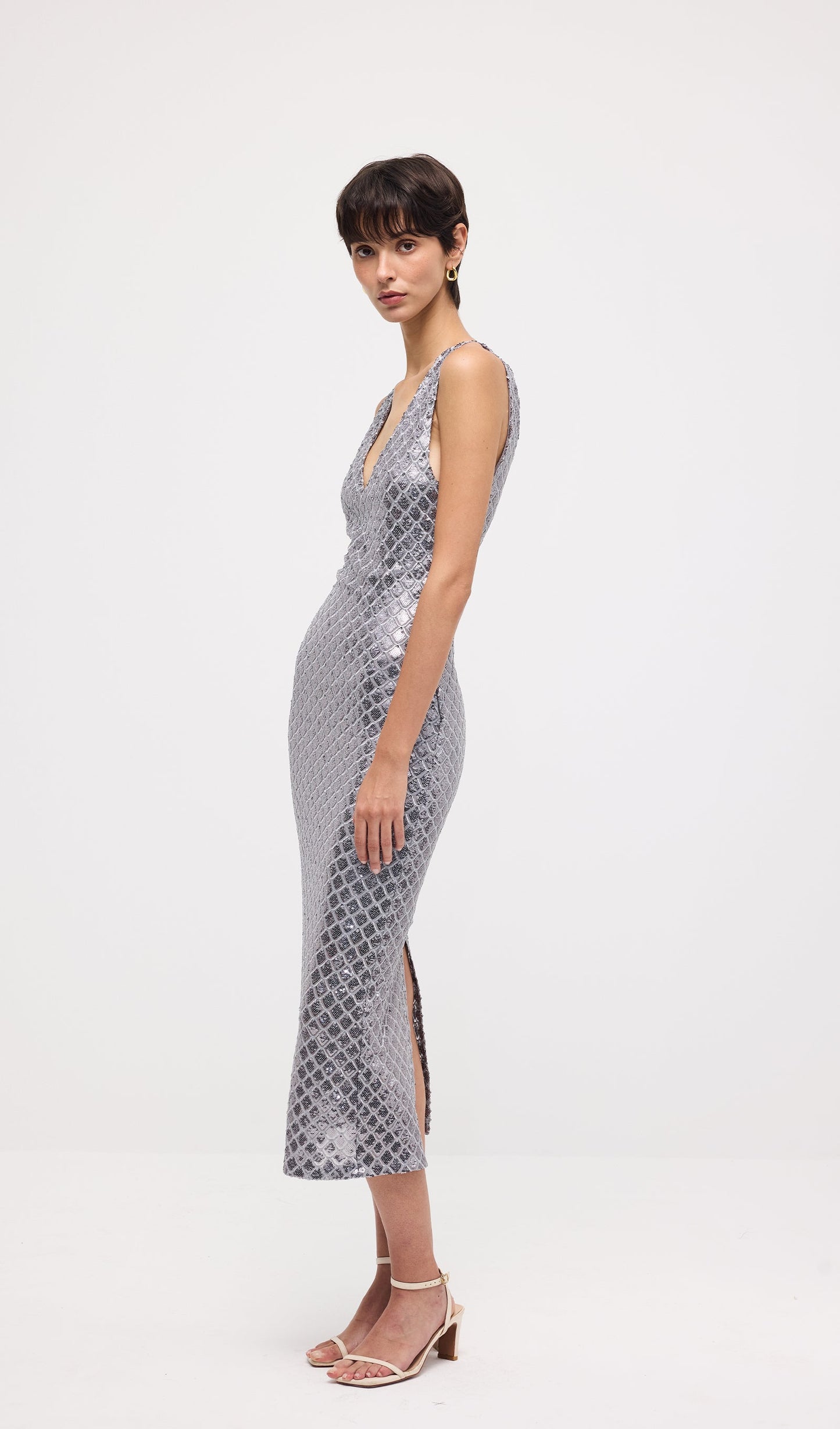 Sleeveless Embellished V Neck Midi Dress