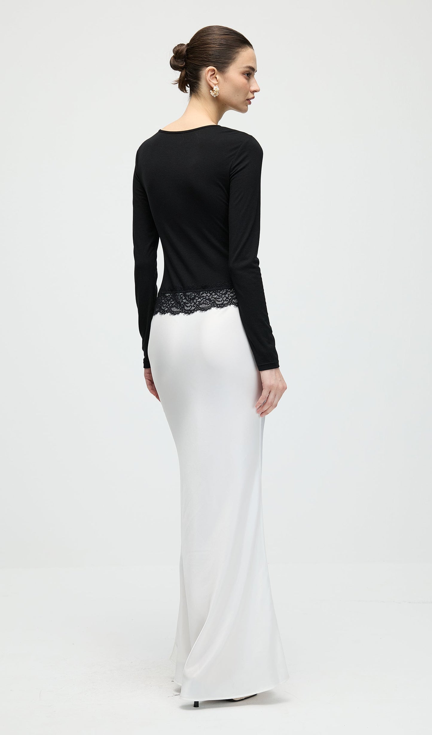 Open Twist Lace Maxi Dress In Black & White