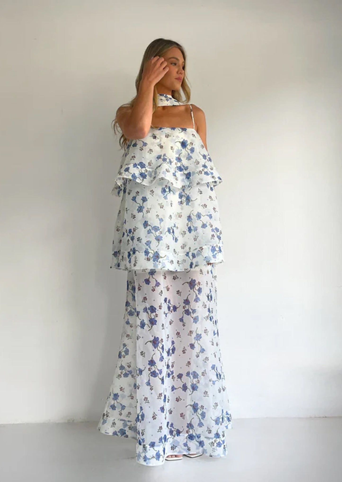 Issy Maxi Dress In Blue Bell