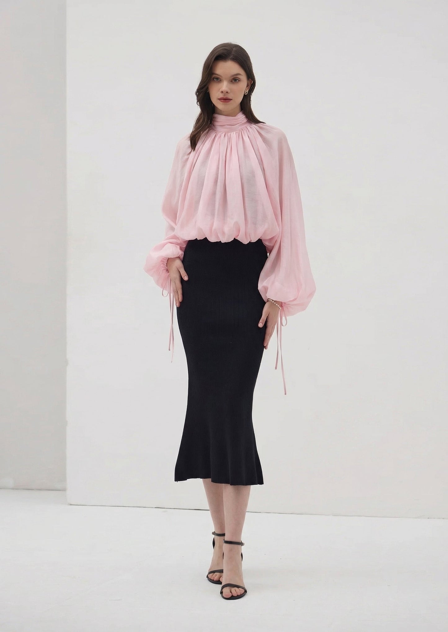 Hexila Balloon Sleeve Volume Blouse In Pink