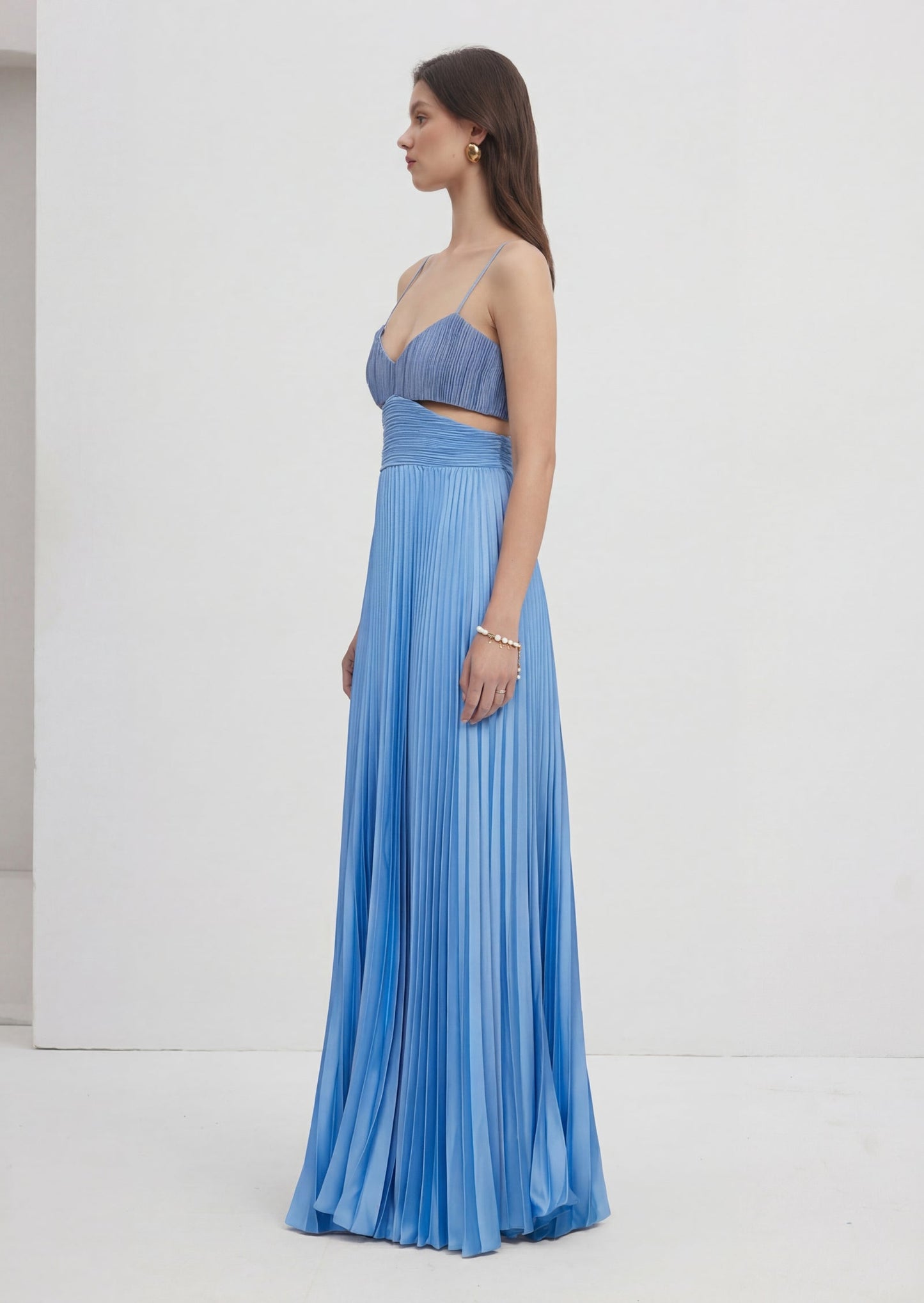 Sleeveless Cutout  Pleated Maxi Dress