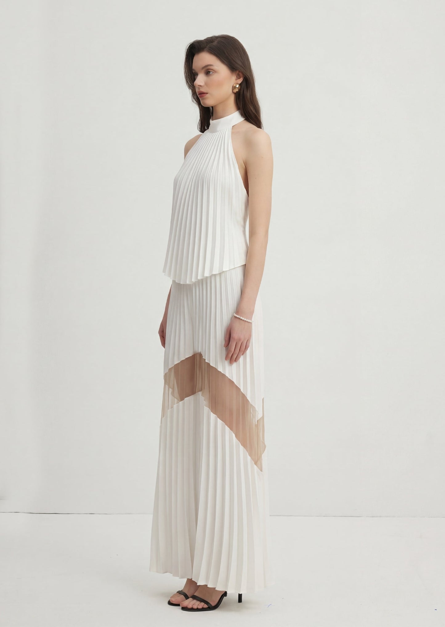 Halter Neck Pleated Top & Pleated Skirt Set