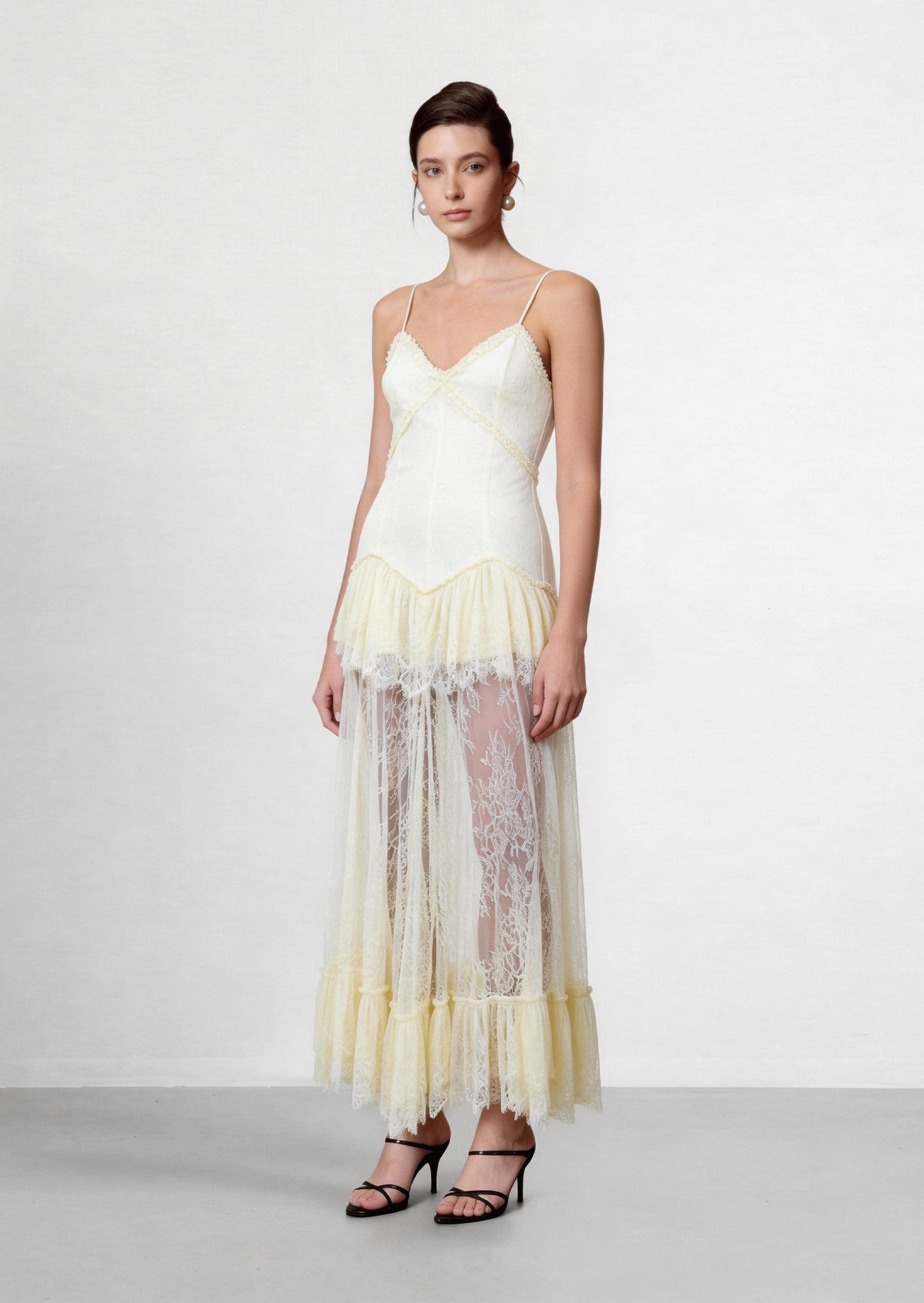 Gayu Lace Midi Dress In Ivory
