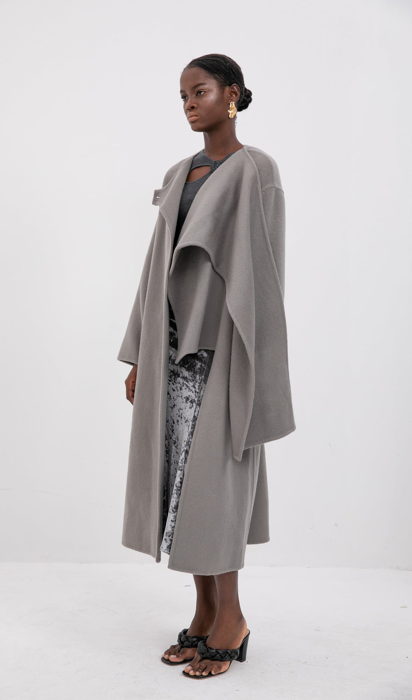 Trendy Oversized Cape Style Coat-Grey