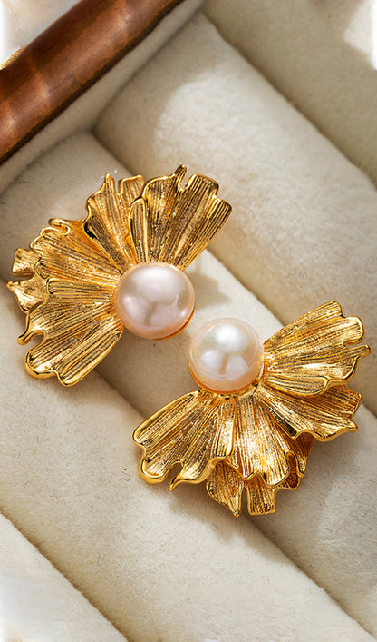 Retro Leaf Earrings