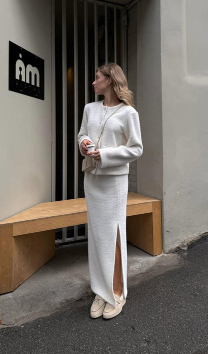 Long Sleeved Top And Slit Skirt Knit Set