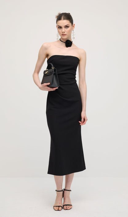 Solid Off Shoulder Midi Dress In Black