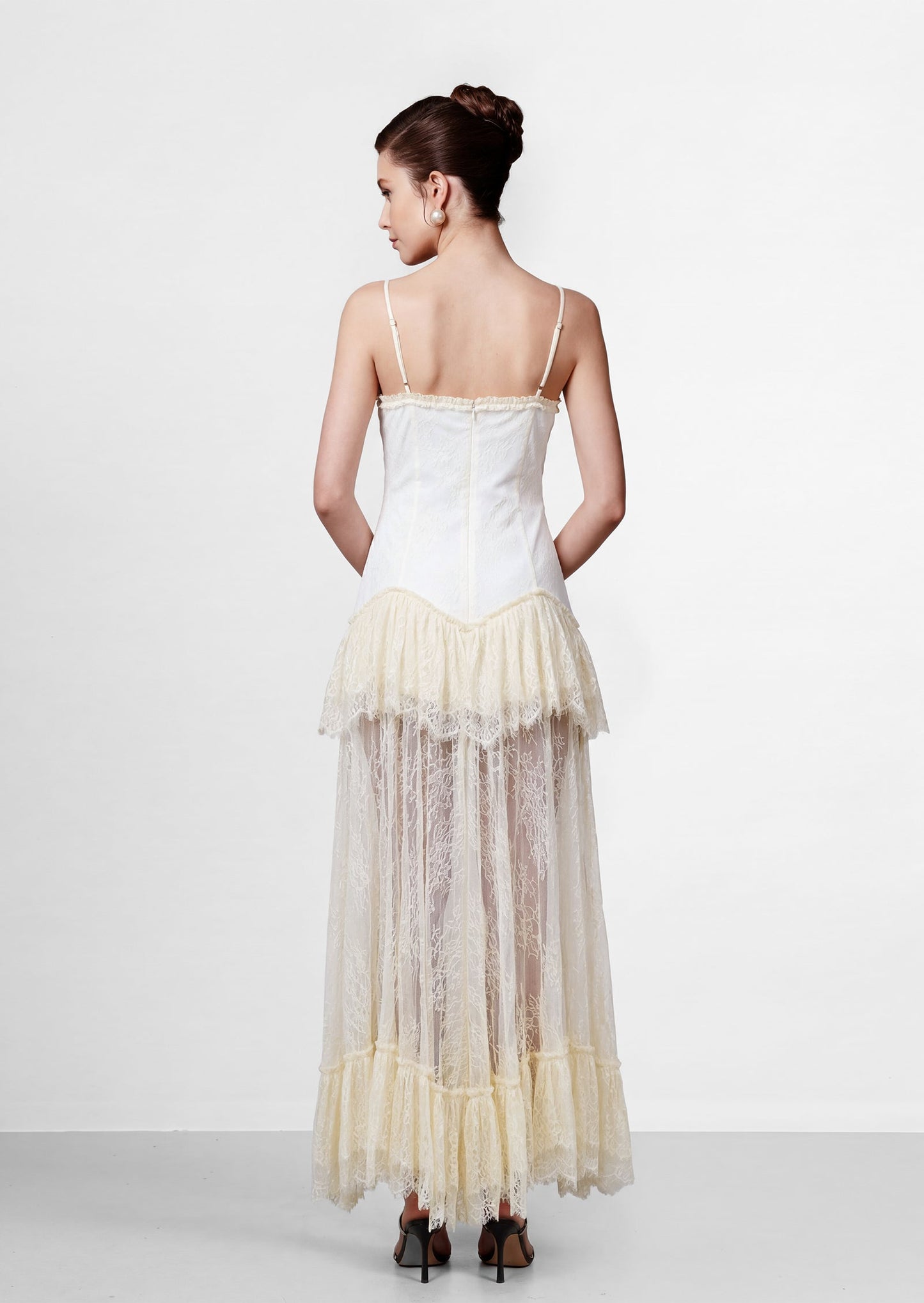 Gayu Lace Midi Dress In Ivory