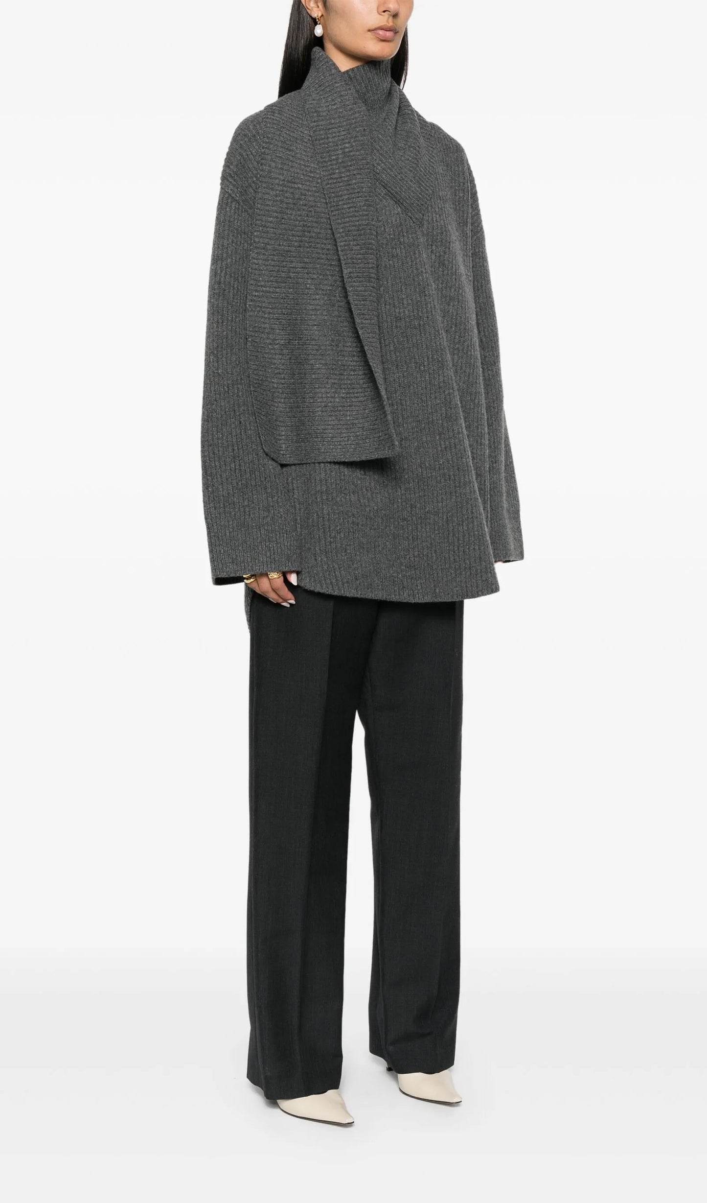 Ribbed-Knit Wool Scarf Sweater In Deep Grey