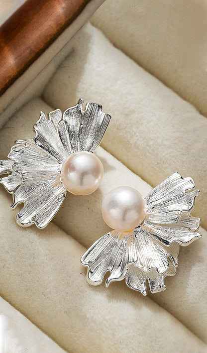 Retro Leaf Earrings