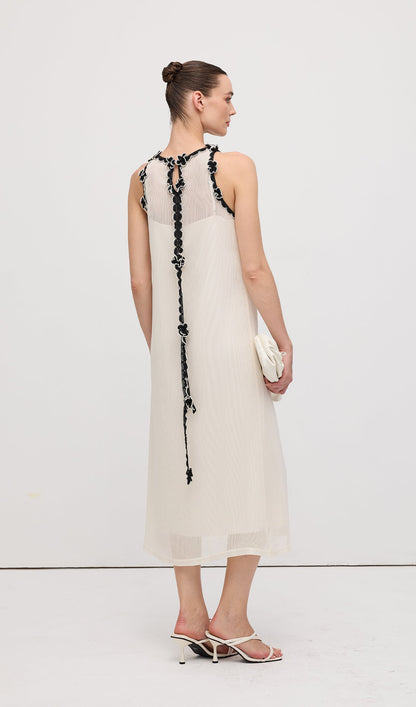 Sleeveless Embroidered Flowers Midi Dress