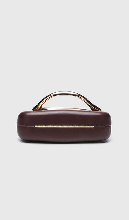 Sculpted Clutch