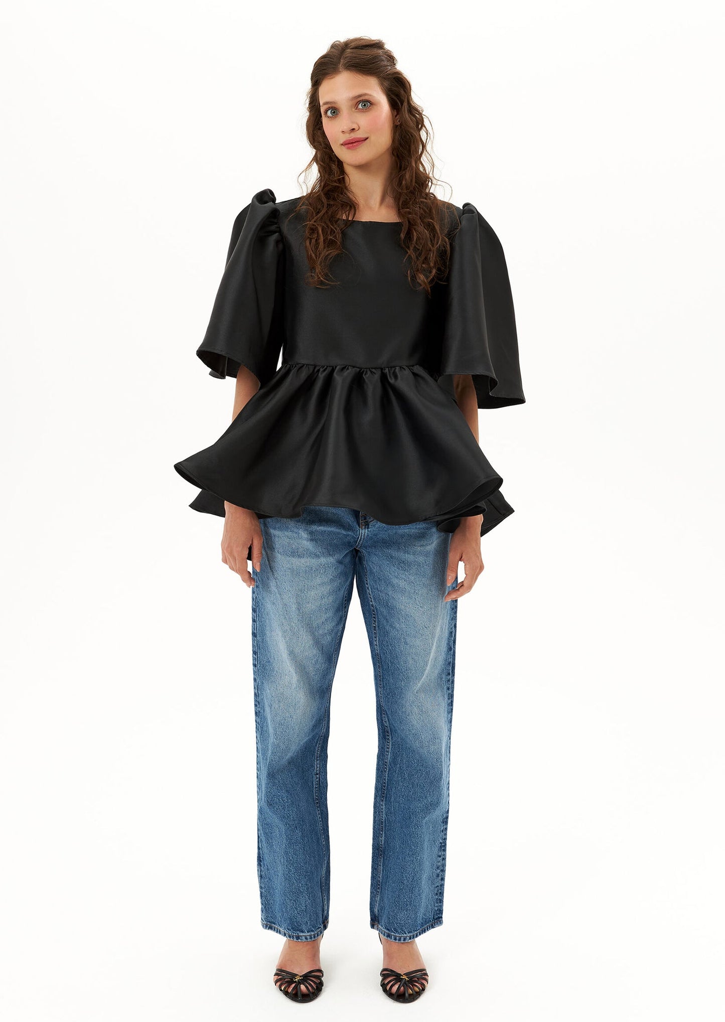 Puff Sleeve Ruffle Top In Black