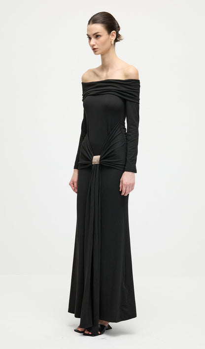 Off Shoulder Ruffle Maxi Dress In Black