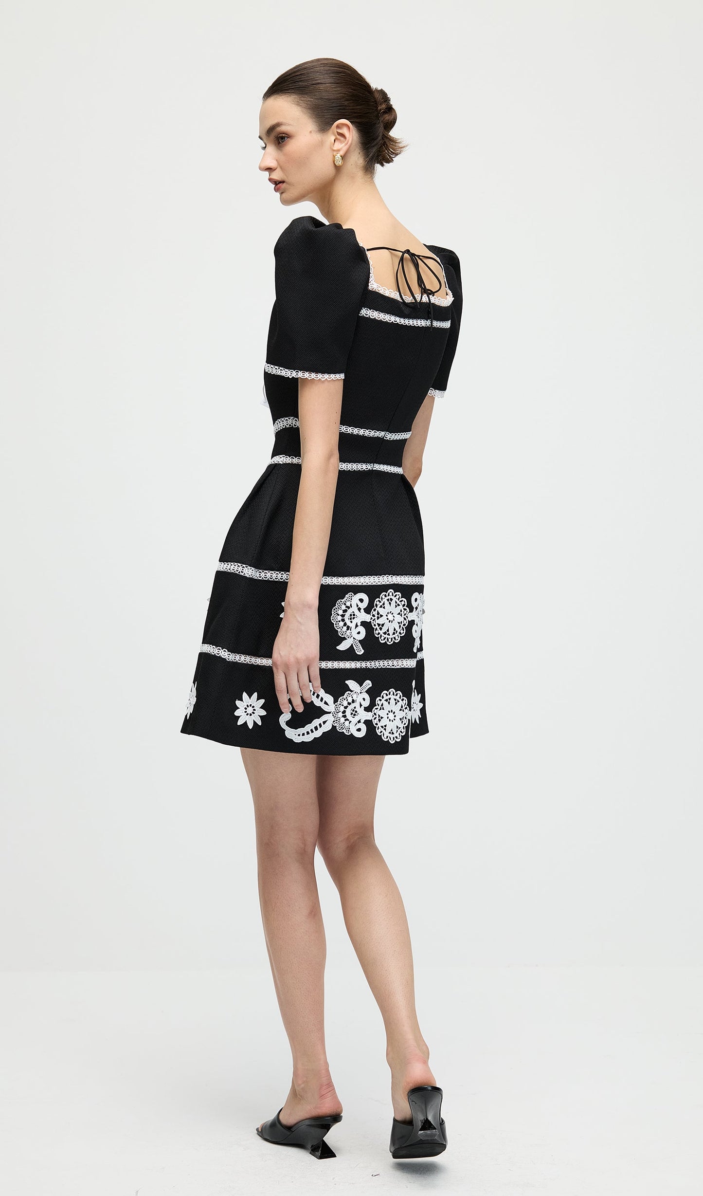 A Line Embroidered Puff Sleeves Mini Dress