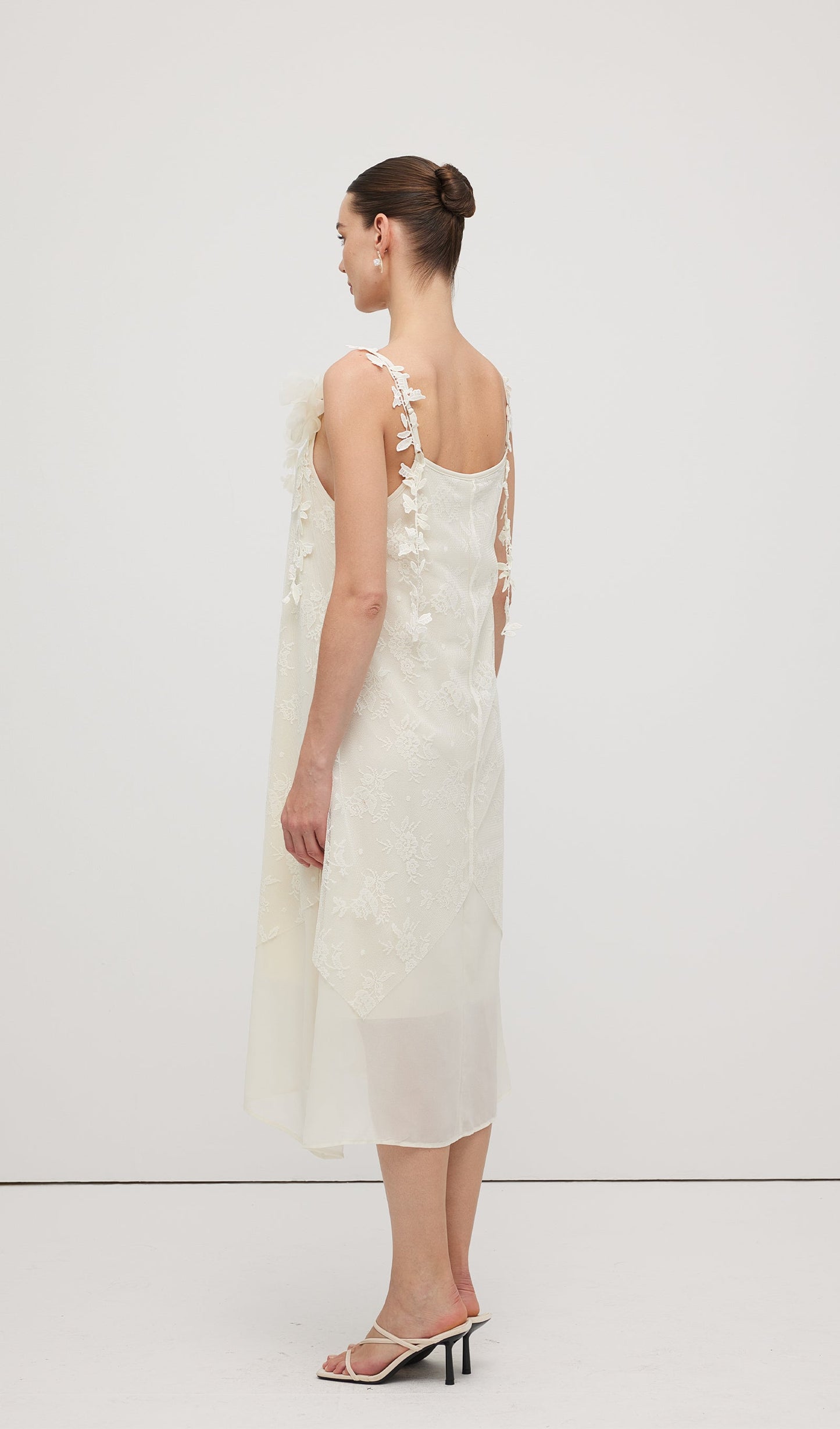Sleeveless Embroidered Flower Midi Dress