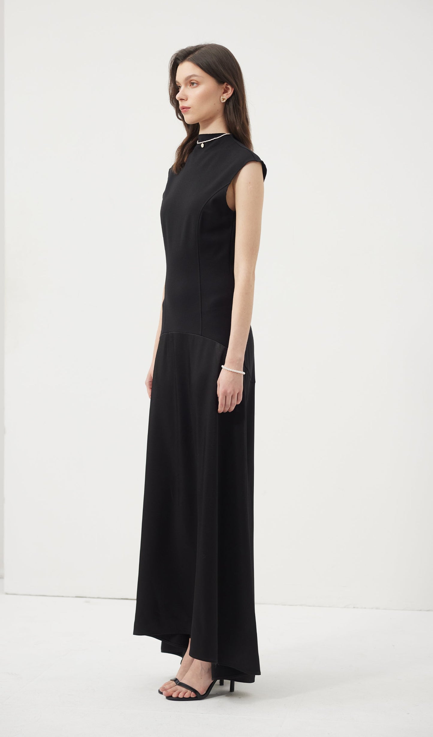 Knitted Satin Sleeveless Maxi Dress