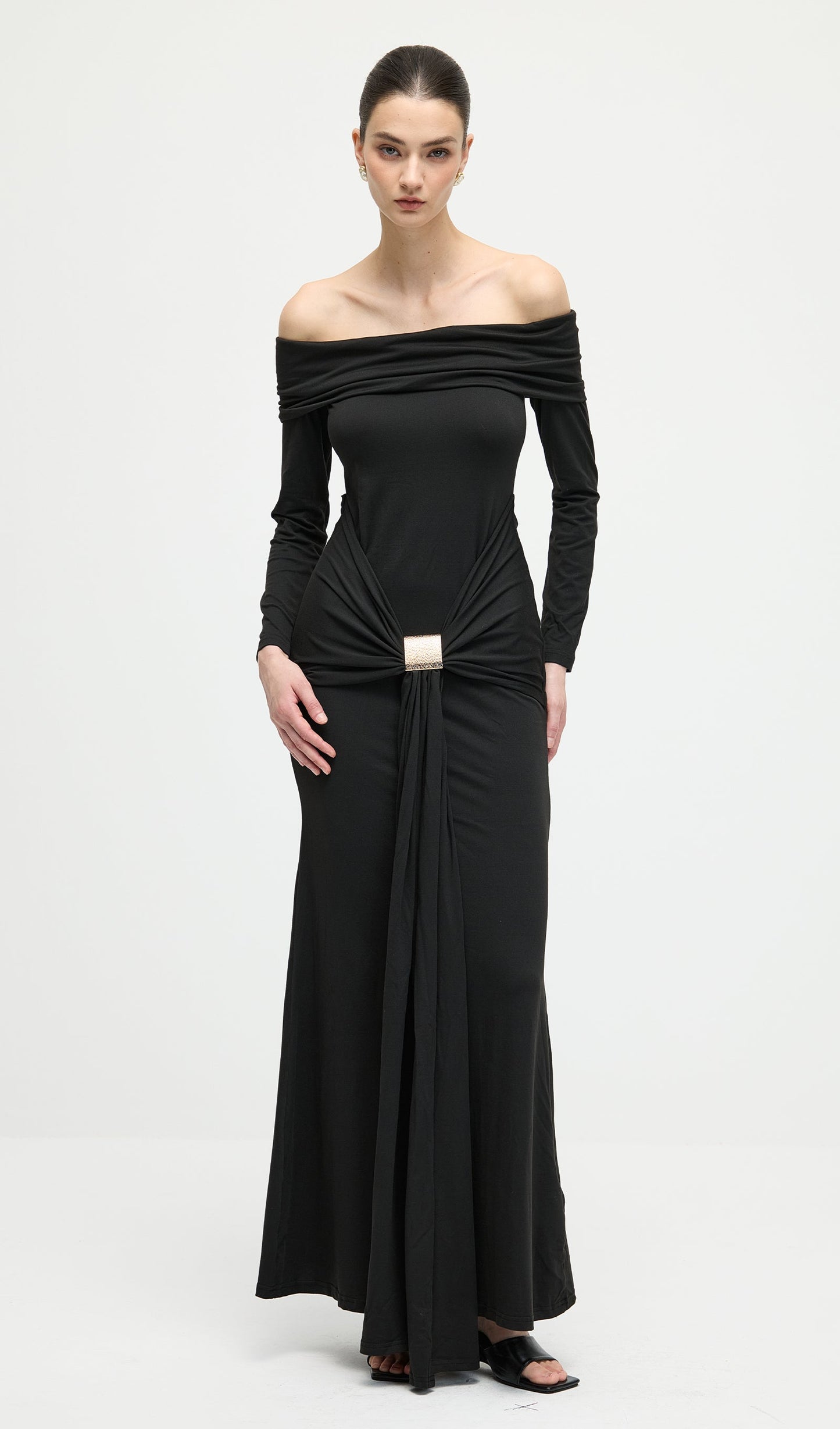 Off Shoulder Ruffle Maxi Dress In Black
