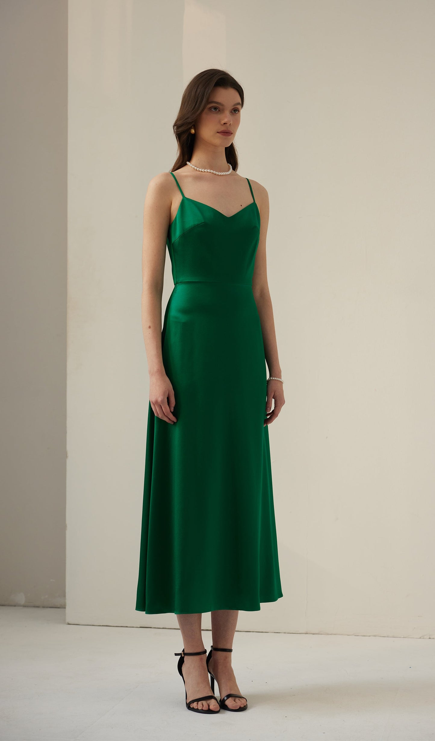 Silk Pearl Midi Dress-Green