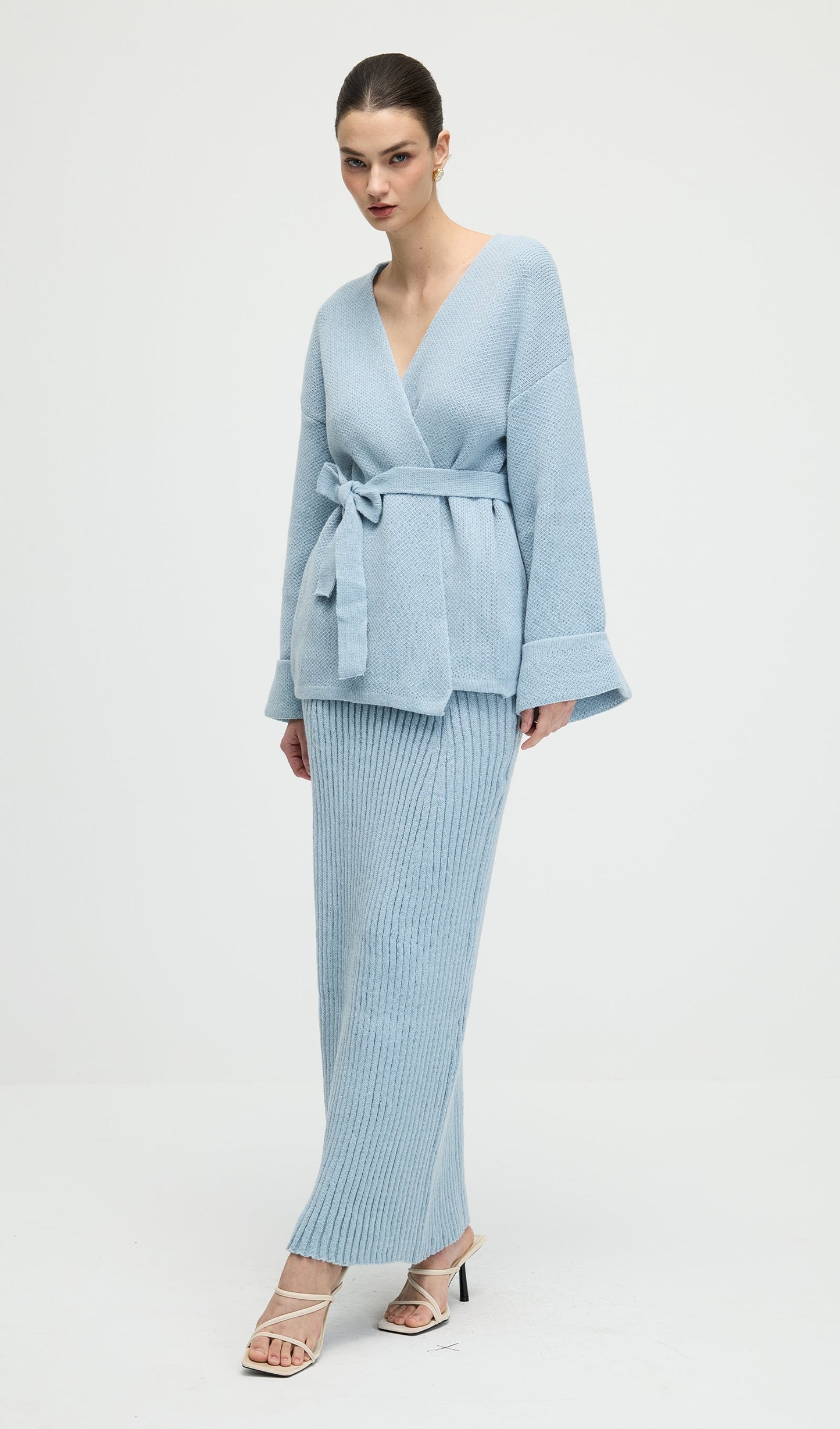 V Neck Waist Tie Knitted Top & Skirt Set
