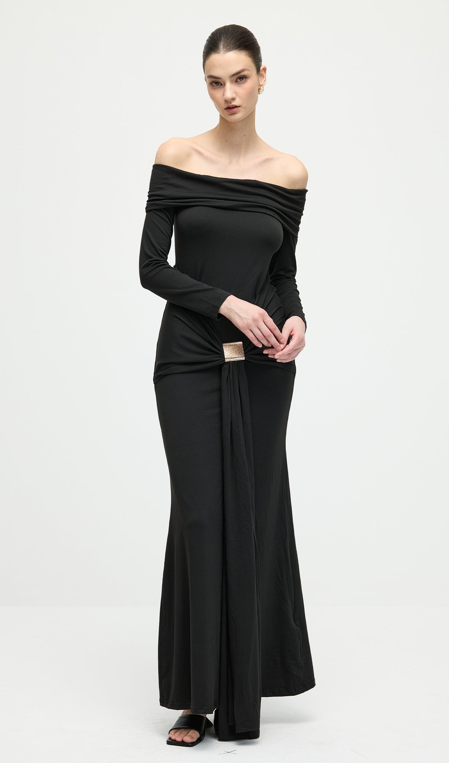Off Shoulder Ruffle Maxi Dress In Black