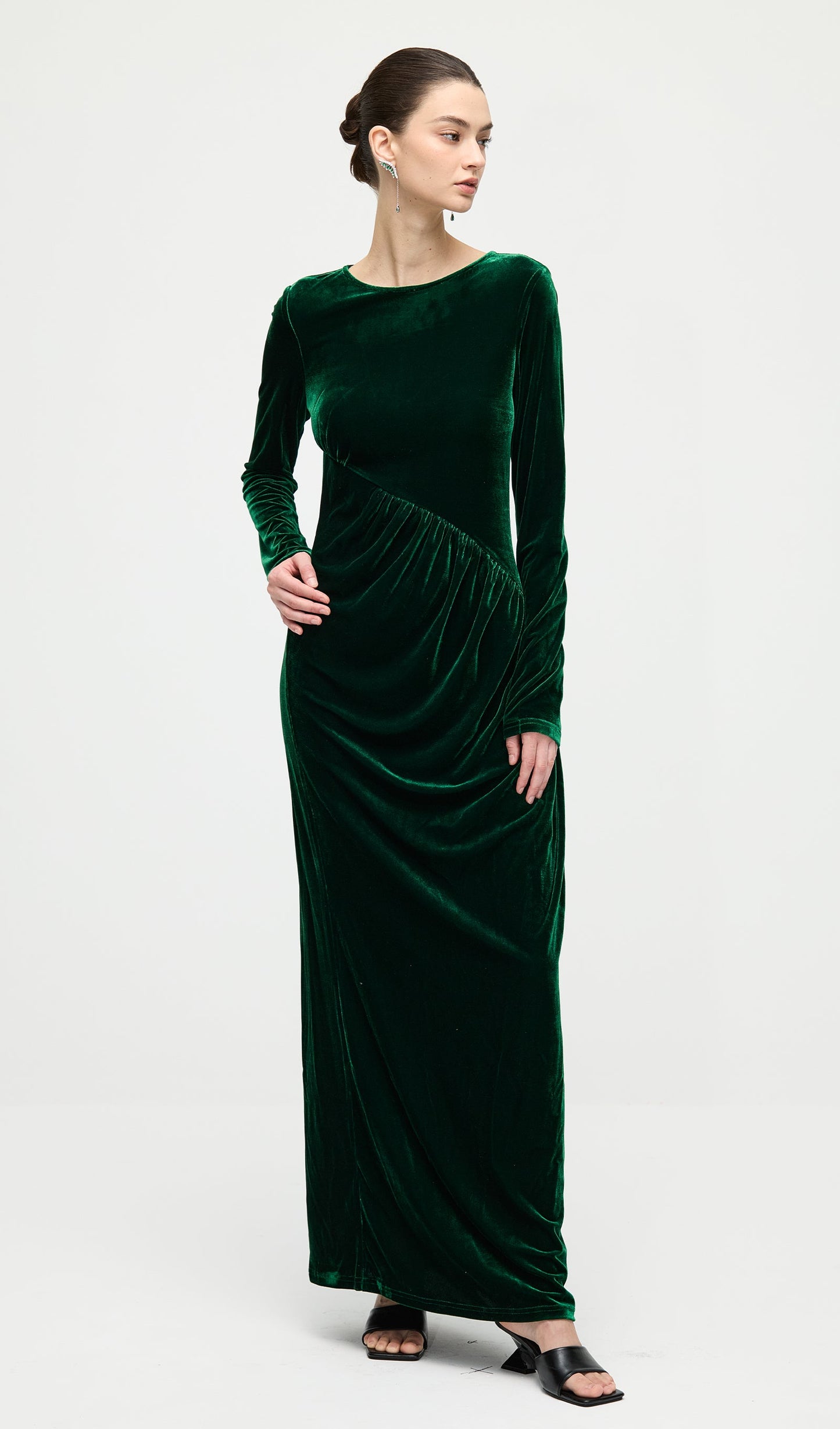 Long Sleeved Gathers  Maxi Dress In Dark Green