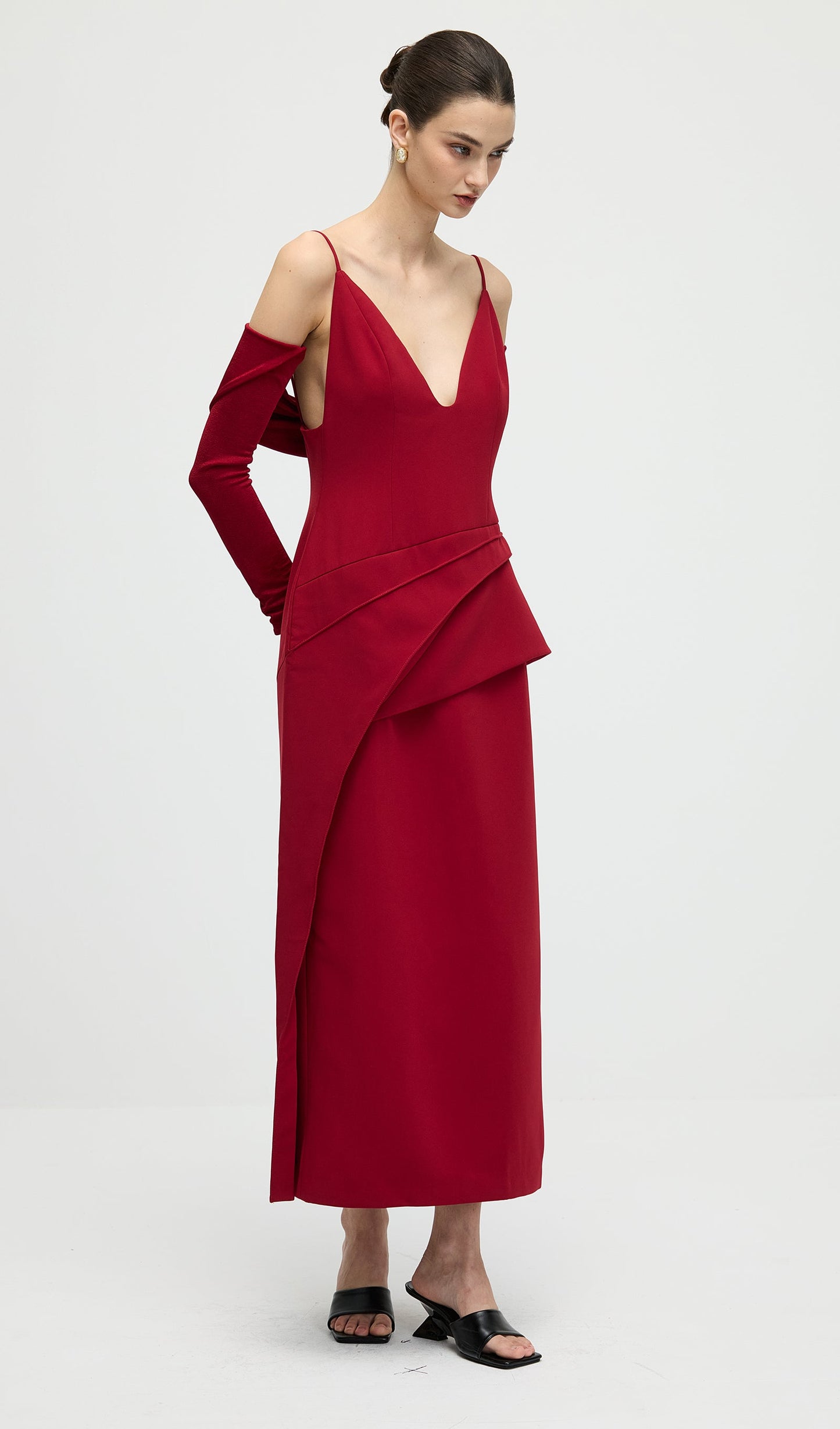 A Line Maxi Dress With V Neckline In Red