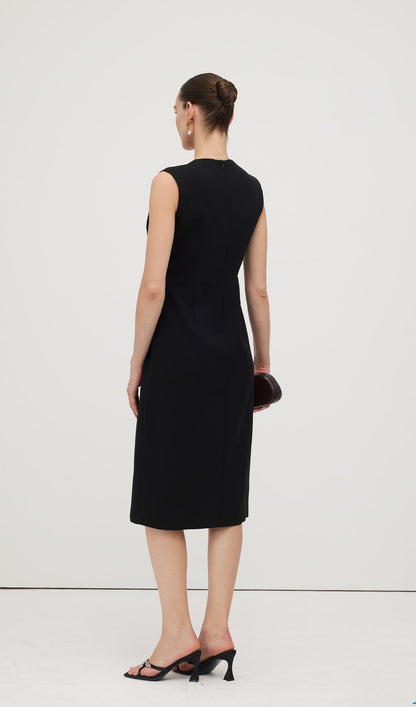Sleeveless V Neck Pleated Midi Dress
