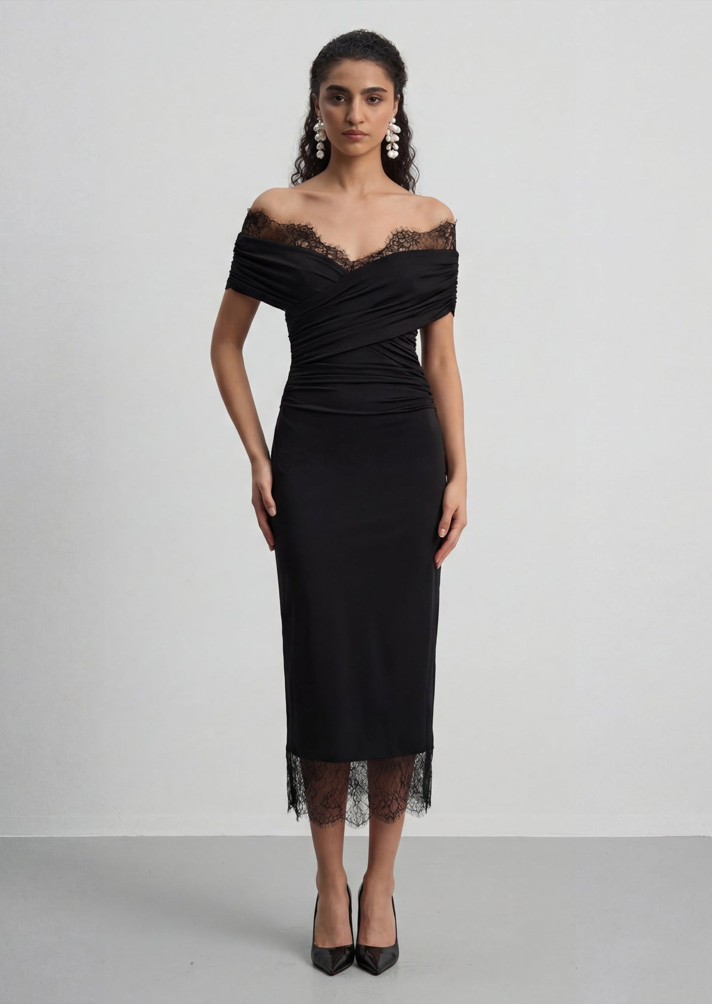 Iris Lace Trim Midi Dress In Black