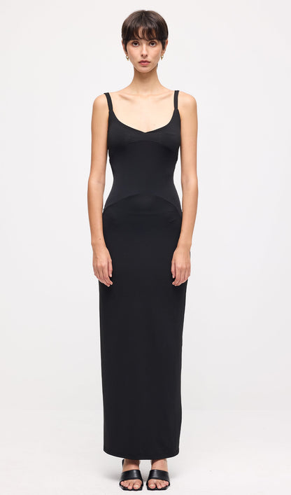 Solid Sleeveless Curve Maxi Dress In Black