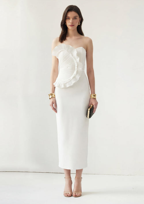 Off Shoulder Ruffled Midi Dress In White