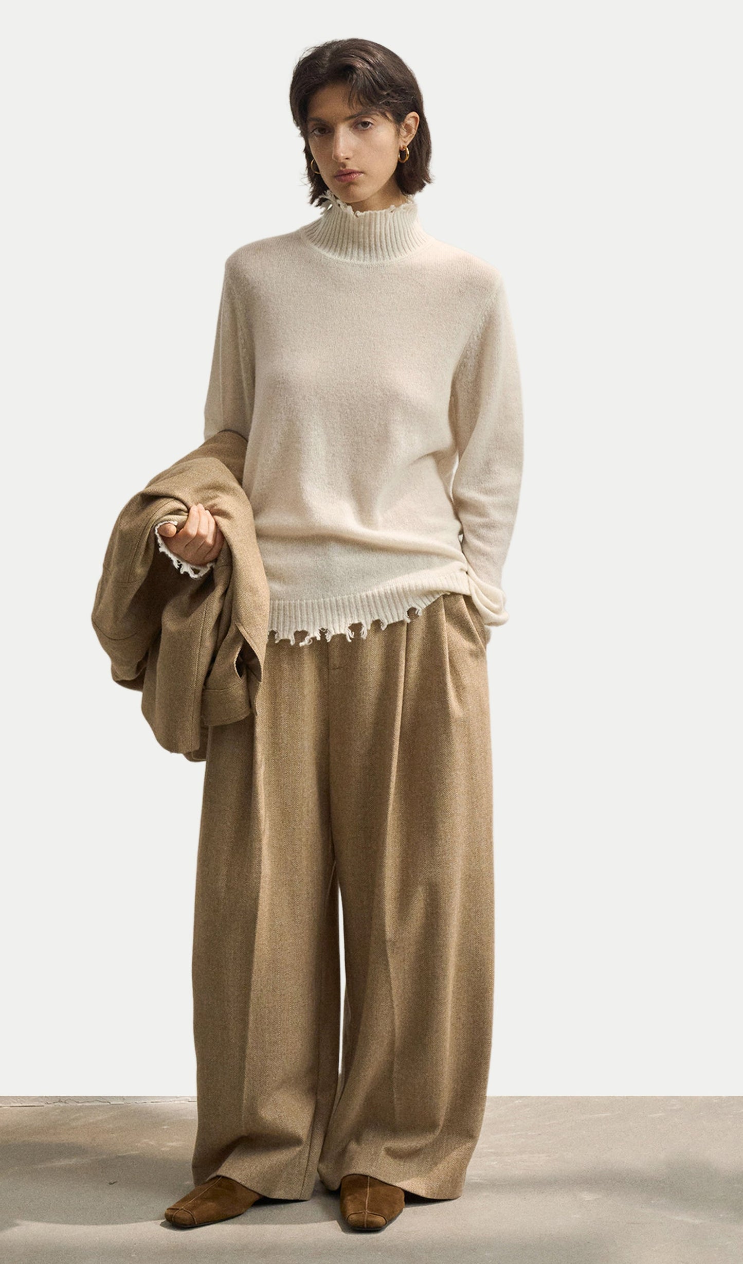 Wool Turtleneck Knit Top In Apricot